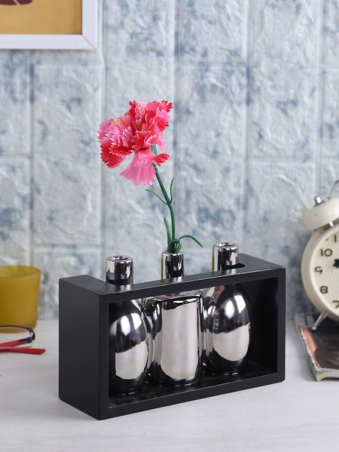 

Fourwalls Black & Silver Glazed Ceramic Flower Vases in Wooden Frame