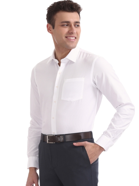 

Arrow Men White Slim Fit Solid Semiformal Shirt