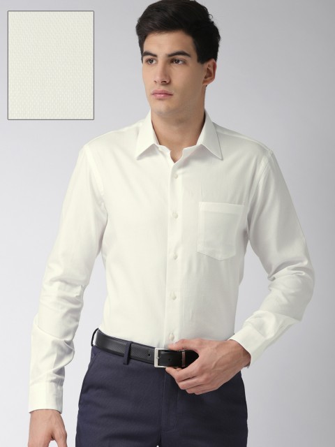 

Arrow Men White Slim Fit Solid Formal Shirt