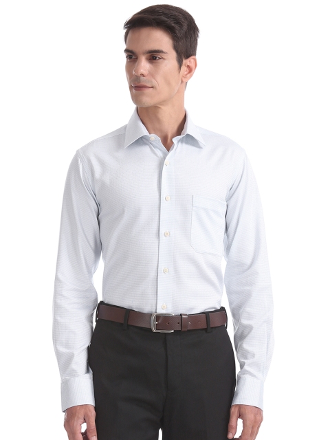 

Arrow Men White Regular Fit Checked Casual Shirt
