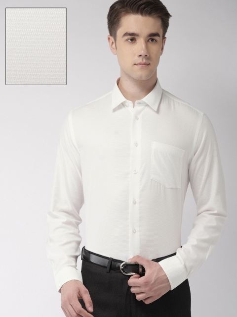 

Arrow Men White Slim Fit Solid Casual Shirt