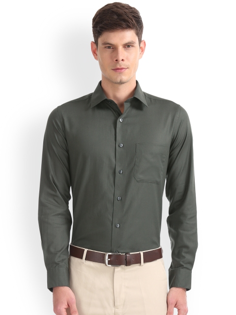 

Arrow Men Green Regular Fit Solid Casual Shirt