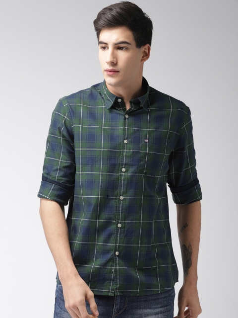

Arrow Sport Men Green & Navy Blue Slim Fit Checked Casual Shirt