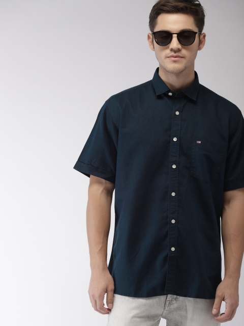 

Arrow Men Navy Blue Regular Fit Solid Casual Sustainable Shirt