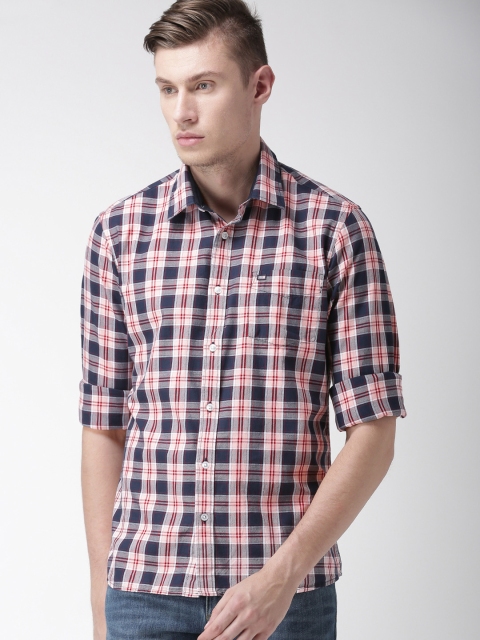 

Arrow Sport Men Pink & Navy Blue Slim Fit Checked Casual Shirt