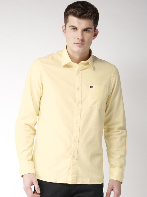 

Arrow Sport Men Yellow Slim Fit Solid Casual Shirt