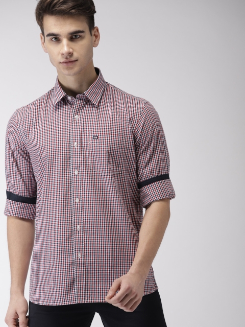

Arrow Men Red & Navy Blue Slim Fit Checked Casual Shirt