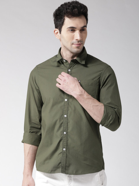 

Arrow Men Olive Green Slim Fit Solid Casual Shirt