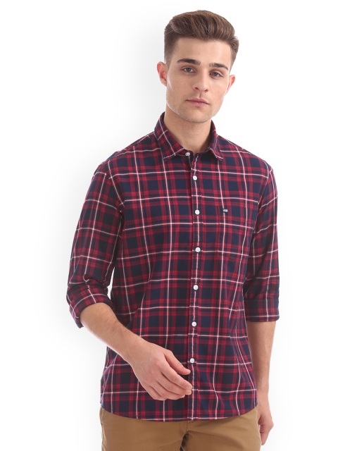 

Arrow Sport Men Maroon & Navy Blue Slim Fit Checked Casual Shirt