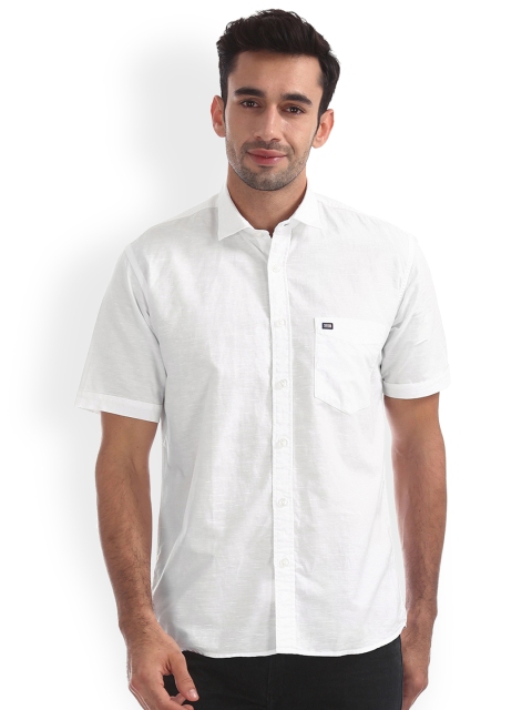 

Arrow Sport Men White Regular Fit Solid Casual Shirt