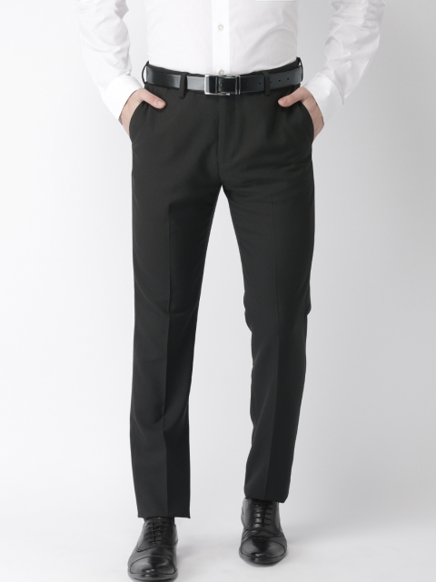 

Arrow Men Black Tapered Fit Solid Formal Trousers