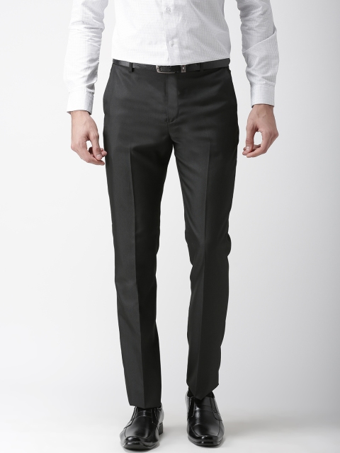 

Arrow Men Black Tapered Fit Solid Formal Trousers