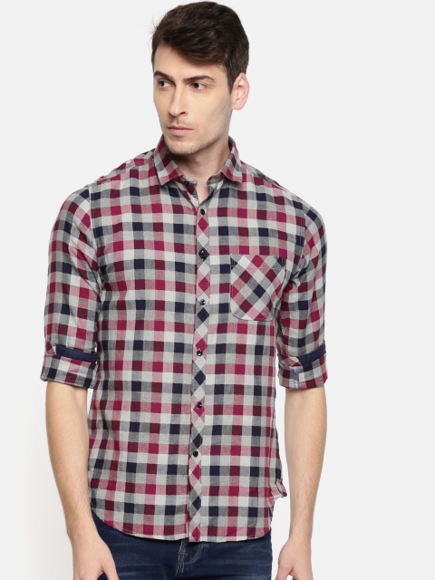 

Killer Men Grey & Maroon Regular Fit Checked Casual Shirt