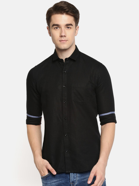 

Killer Men Black Regular Fit Solid Casual Shirt