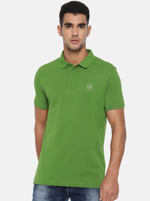 

SPYKAR Men Green Solid Polo Collar T-shirt