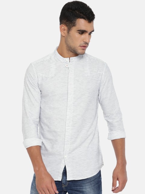 

SPYKAR Men White & Blue Slim Fit Striped Casual Shirt