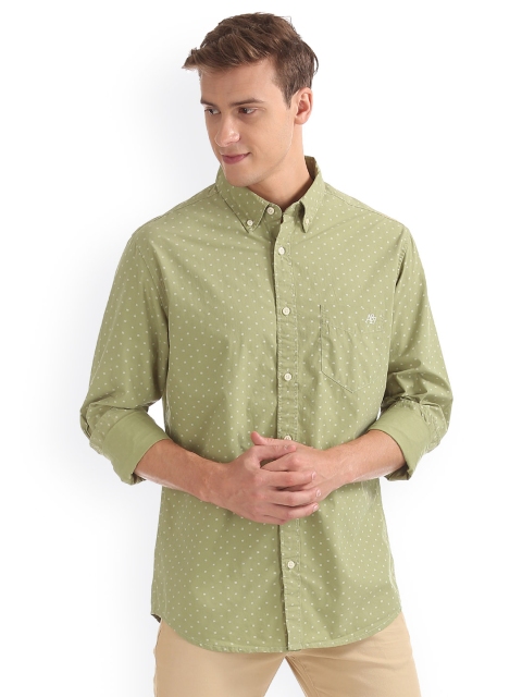 

Aeropostale Men Green Regular Fit Printed Casual Shirt