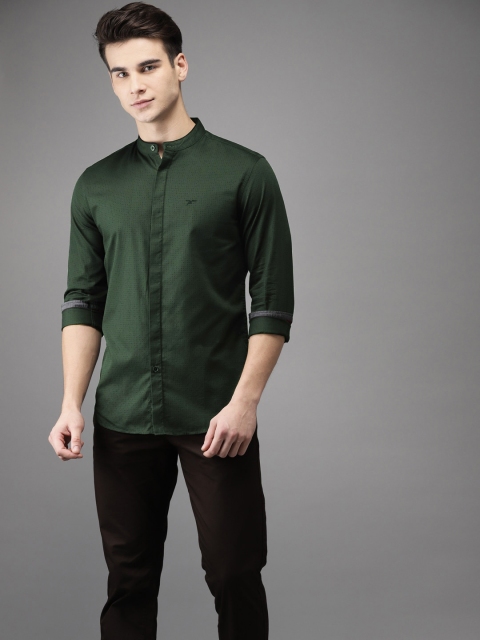 

Flying Machine Men Olive Green Regular Fit Printed Casual Shirt