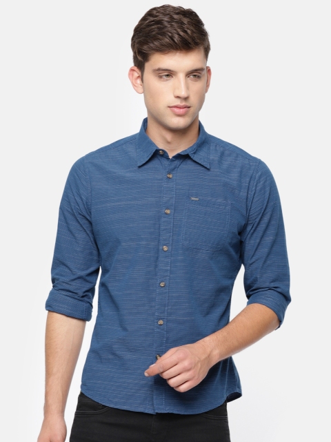

Pepe Jeans Men Blue Slim Fit Striped Casual Shirt