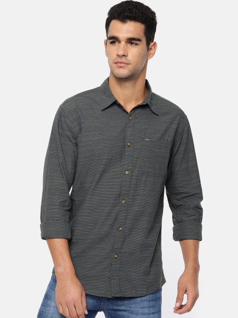 

Pepe Jeans Men Grey Slim Fit Striped Casual Shirt