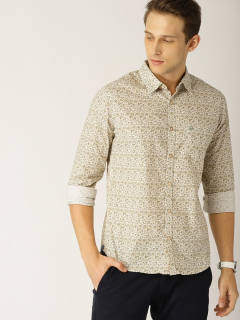 

United Colors of Benetton Men White & Olive Green Slim Fit Printed Casual Shirt