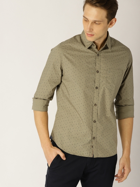 

United Colors of Benetton Men Olive Green Slim Fit Printed Casual Shirt