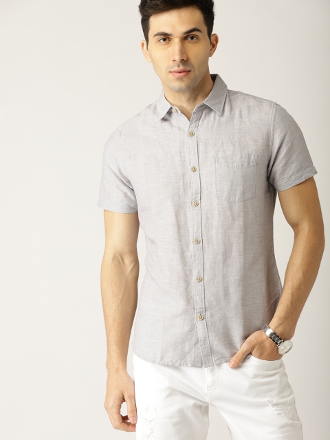 

United Colors of Benetton Men Grey Slim Fit Solid Casual Shirt
