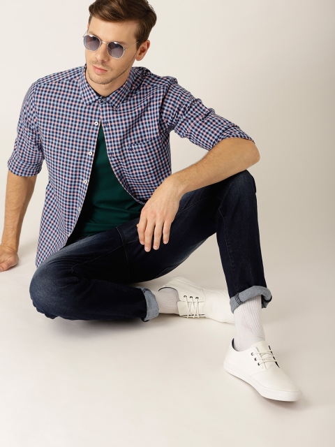 

United Colors of Benetton Men Navy & Pink Slim Fit Checked Casual Shirt, Navy blue