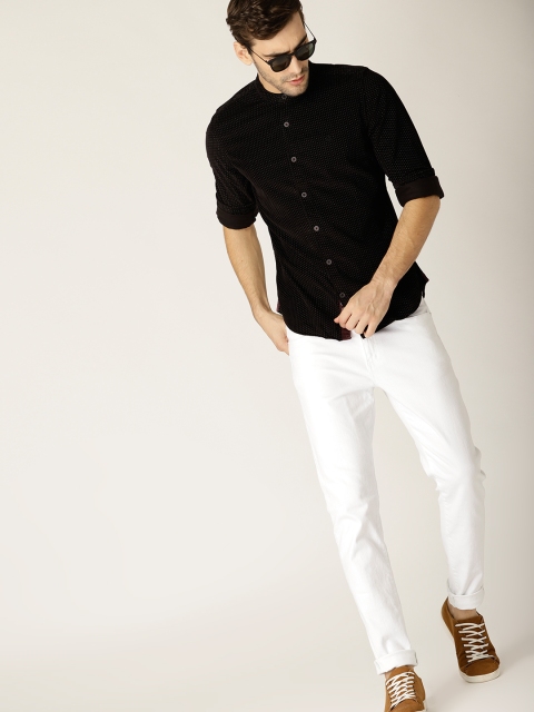 

United Colors of Benetton Men Black Corduroy Slim Printed Casual Shirt