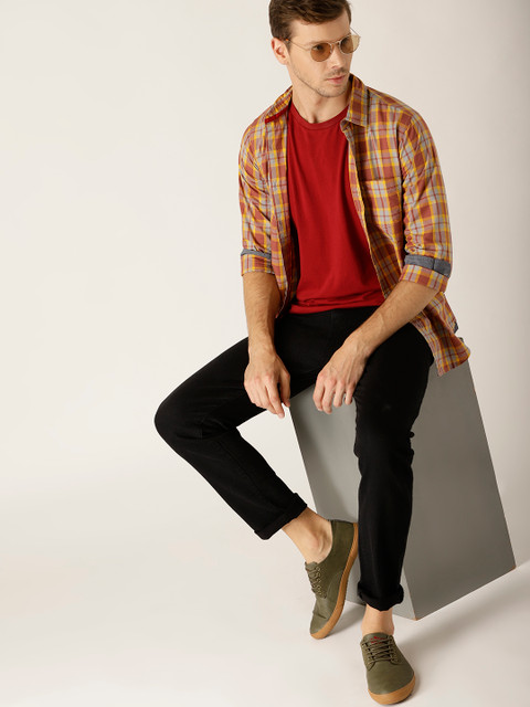 

United Colors of Benetton Men Rust Orange & Mustard Yellow Slim Fit Checked Casual Shirt