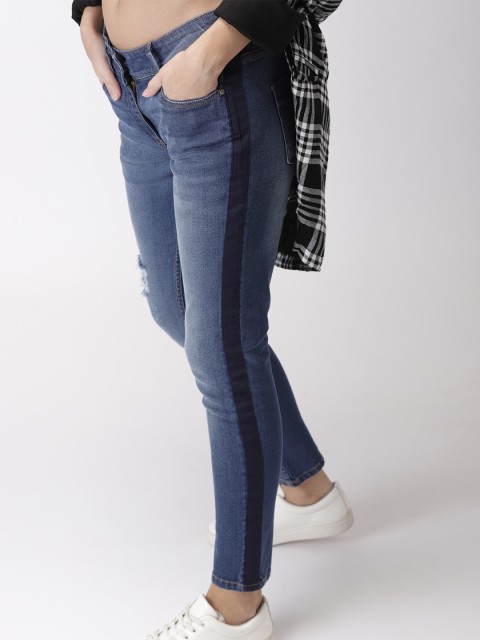 

Harvard Women Blue Skinny Fit Mid-Rise Mildly Distressed Stretchable Jeans