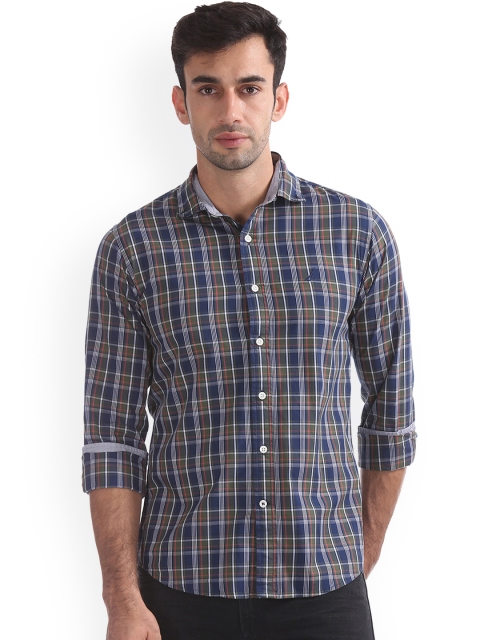 

Nautica Men Blue Long Sleeve Wear To Work Medium Plaid Shirt