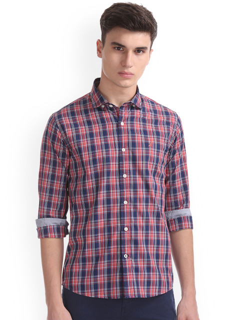 

Nautica Men Blue & Red Slim Fit Checked Casual Shirt