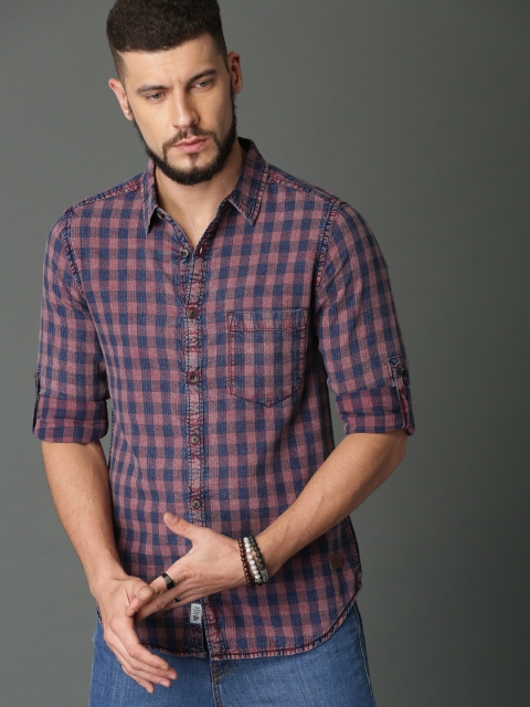 

Roadster Fast and Furious Men Blue & Rust Regular Fit Checked Casual Shirt