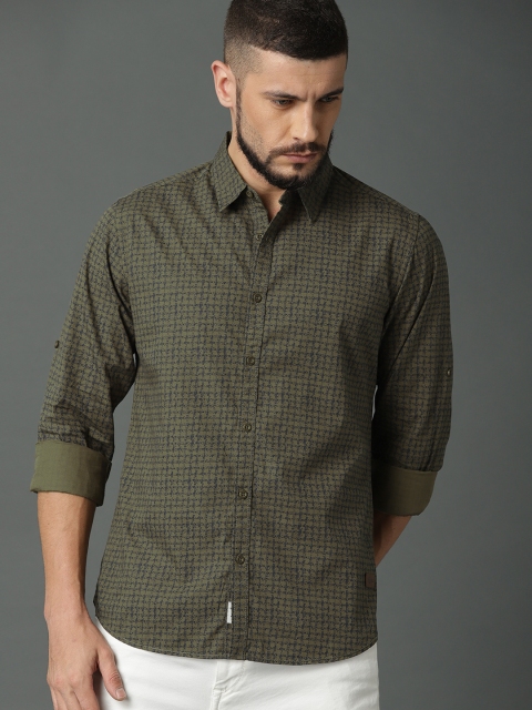 

Roadster Fast and Furious Men Olive Green & Grey Regular Fit Checked Casual Shirt