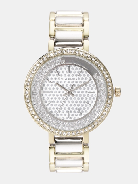 

Steve Madden Women Silver-Toned Analogue Watch SMW115TG
