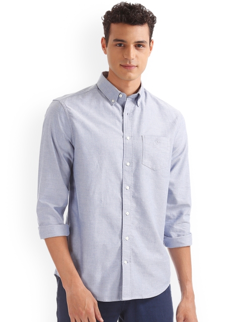 

GANT Men Navy Blue & Blue Regular Fit Solid Casual Shirt