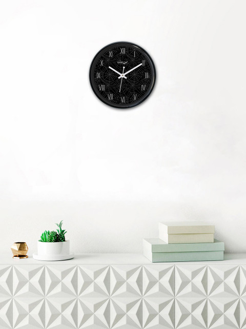 

RANDOM Black Round Printed Analogue Wall Clock