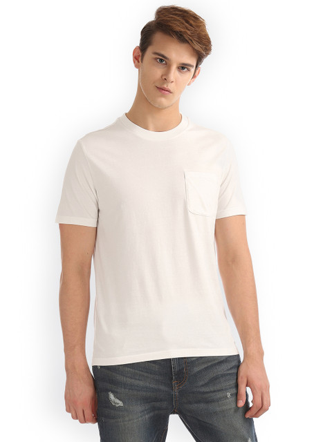

Aeropostale Men White Solid Round Neck T-shirt