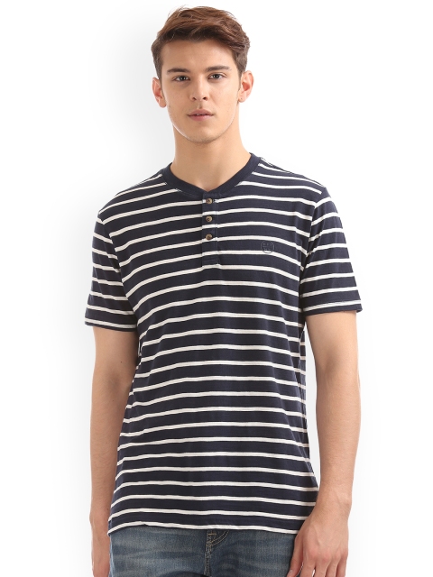 

Aeropostale Men Blue Striped Henley Neck T-shirt