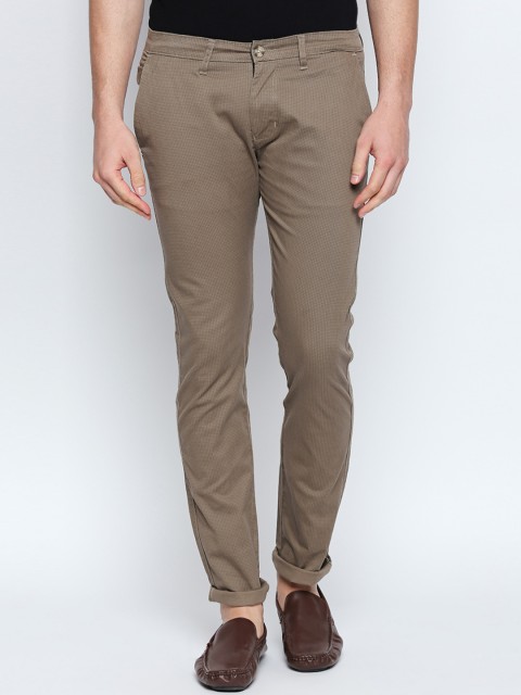 

Solemio Men Brown Slim Fit Checked Regular Trousers