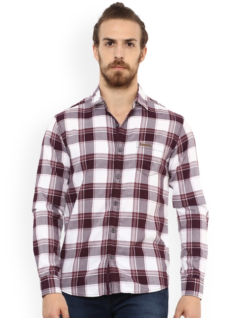 

Mufti Men White & Burgundy Slim Fit Checked Casual Shirt