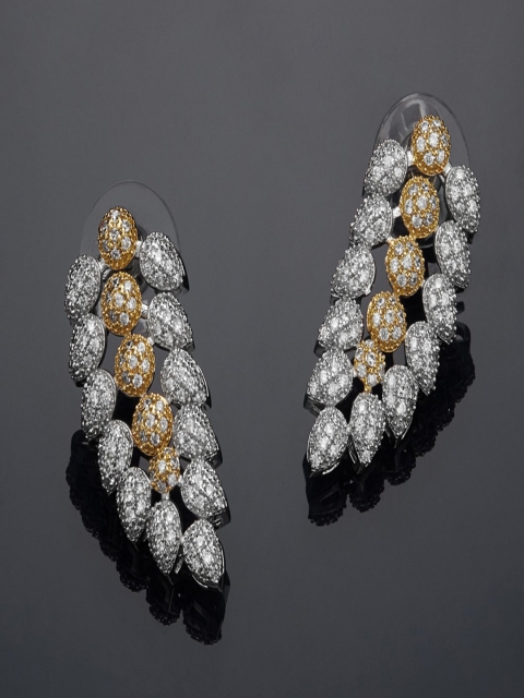 

shaze Silver-Toned & Gold-Toned Leaf Shaped Drop Earrings