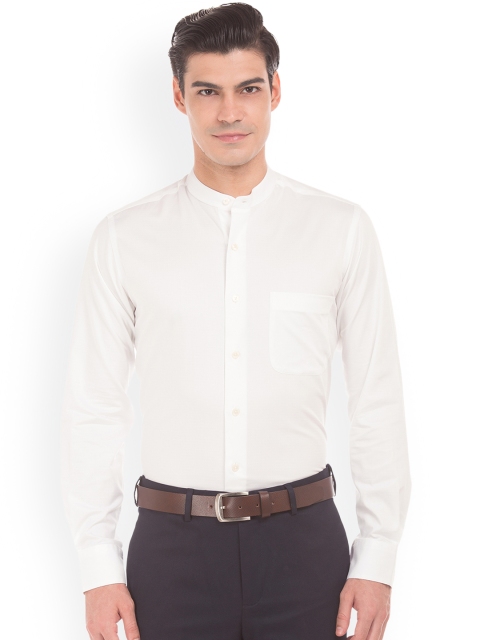 

Arrow Men White Regular Fit Solid Semiformal Shirt