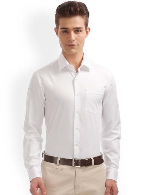 

Arrow Men White Slim Fit Solid Formal Shirt