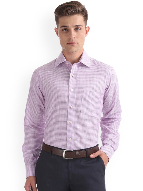 

Arrow Men Pink Regular Fit Checked Semiformal Shirt