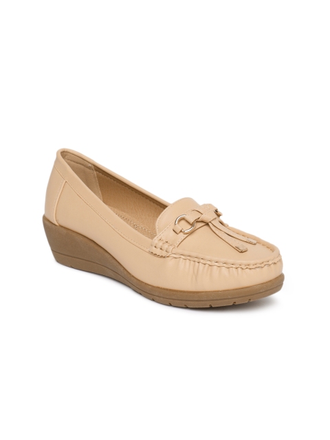 

Addons Women Beige Heeled loafers