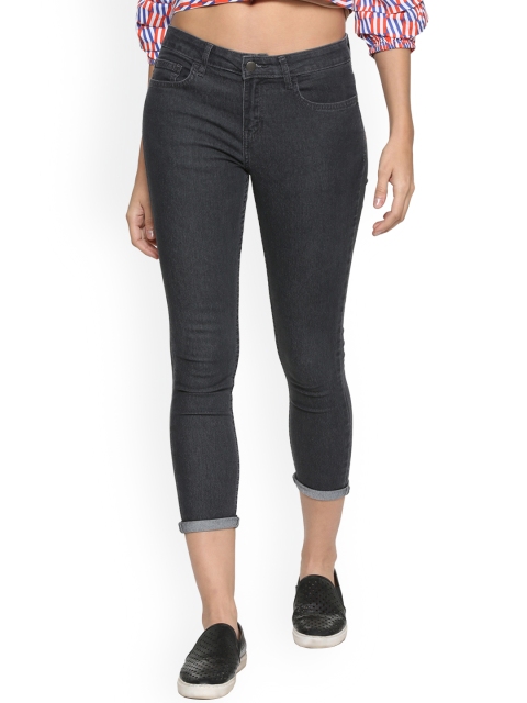 

People Women Grey Regular Fit Mid-Rise Clean Look Stretchable Cropped Jeans