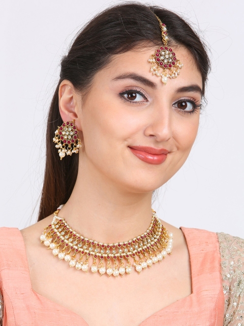 

Rubans Women Gold-Plated & White Temple Kundan Necklace Set