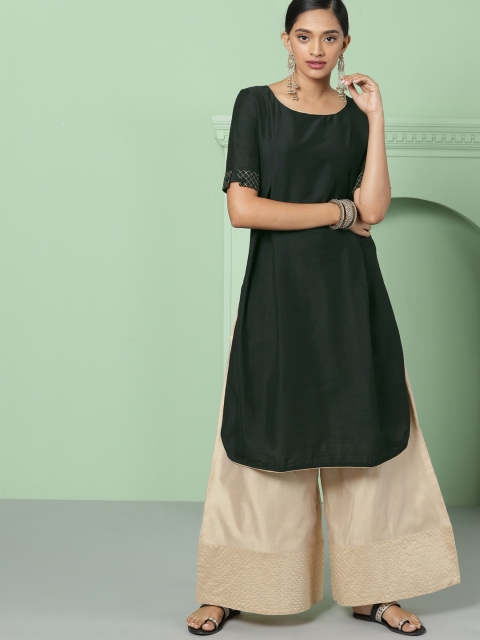 

House of Pataudi Women Black Solid Straight Kurta